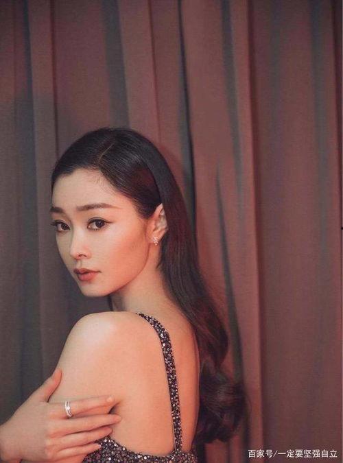 娱乐圈爆料宋轶是谁啊视频,宋轶是谁?视频爆料揭示明星身份之谜 第1张 娱乐圈爆料宋轶是谁啊视频,宋轶是谁?视频爆料揭示明星身份之谜 第1张